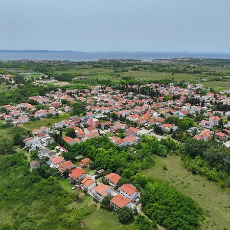 נין Apartments Kika מראה חיצוני תמונה