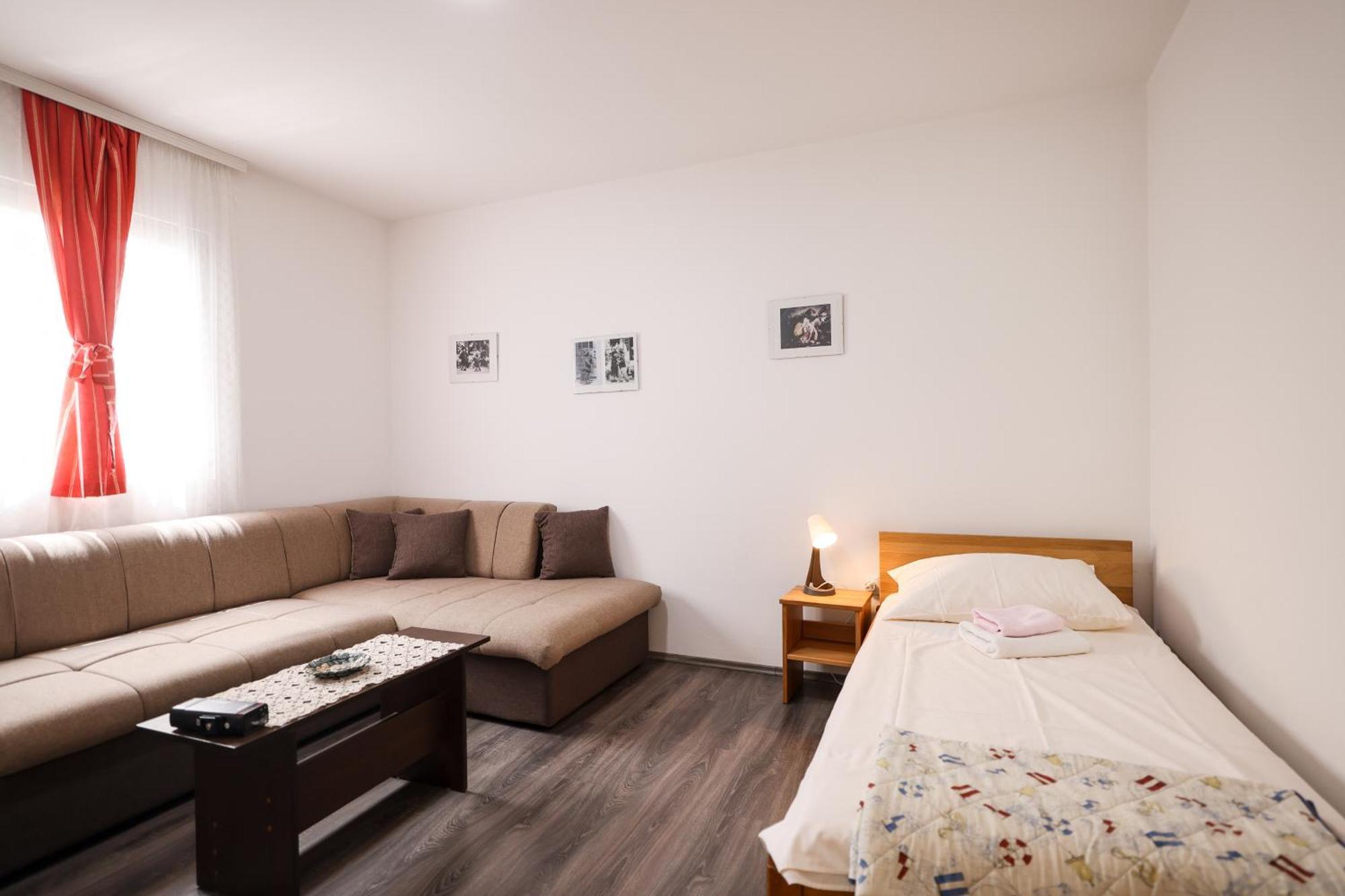 נין Apartments Kika מראה חיצוני תמונה