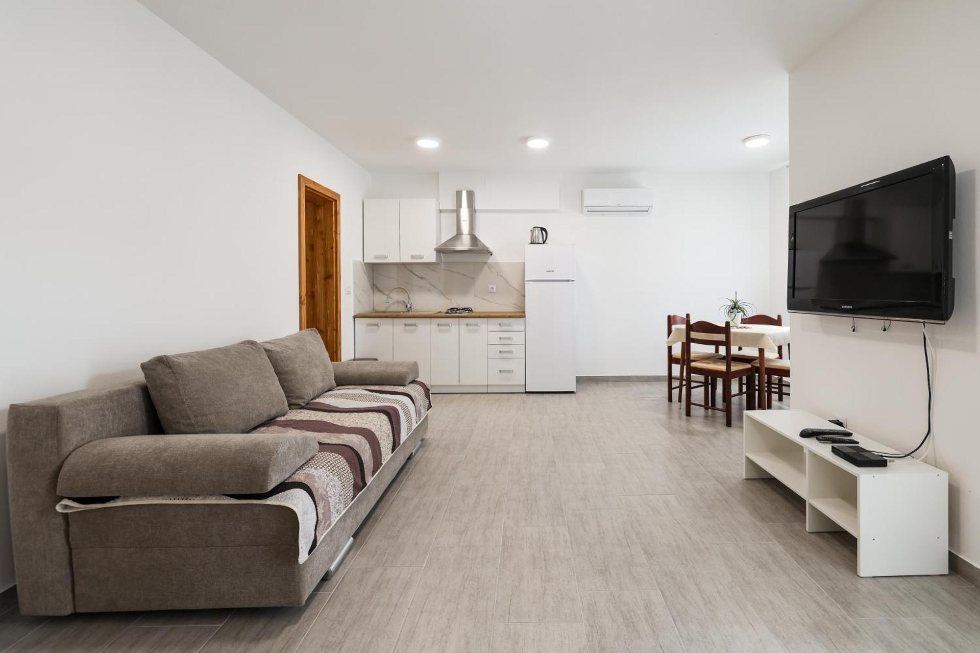 נין Apartments Kika מראה חיצוני תמונה