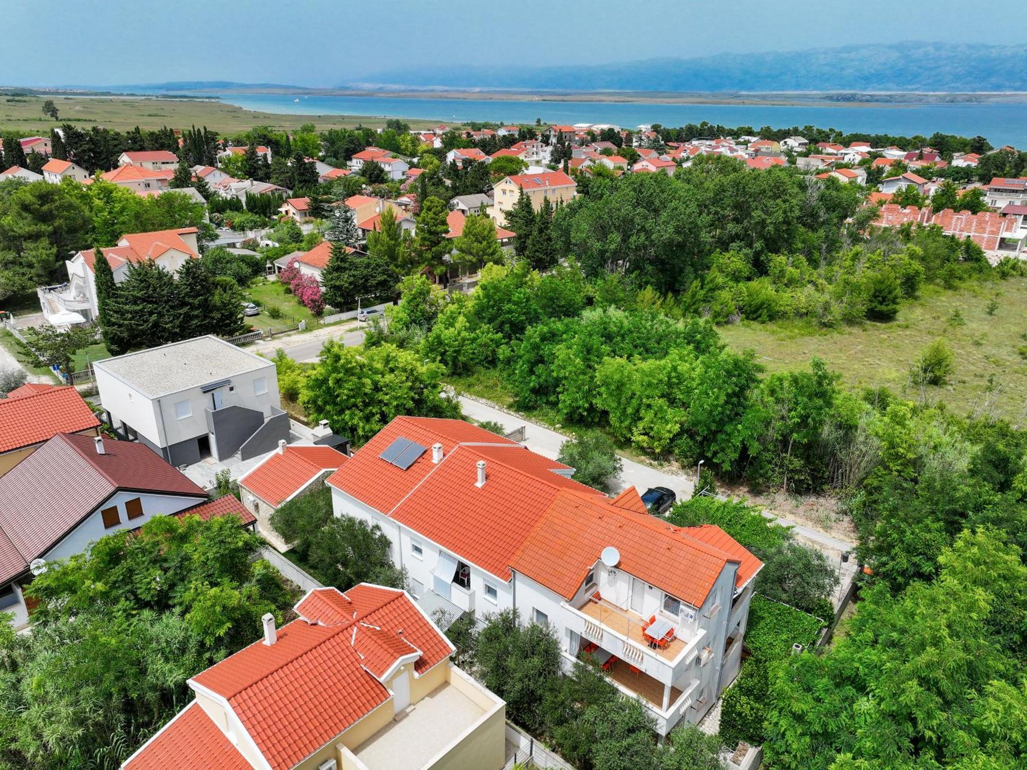 נין Apartments Kika מראה חיצוני תמונה