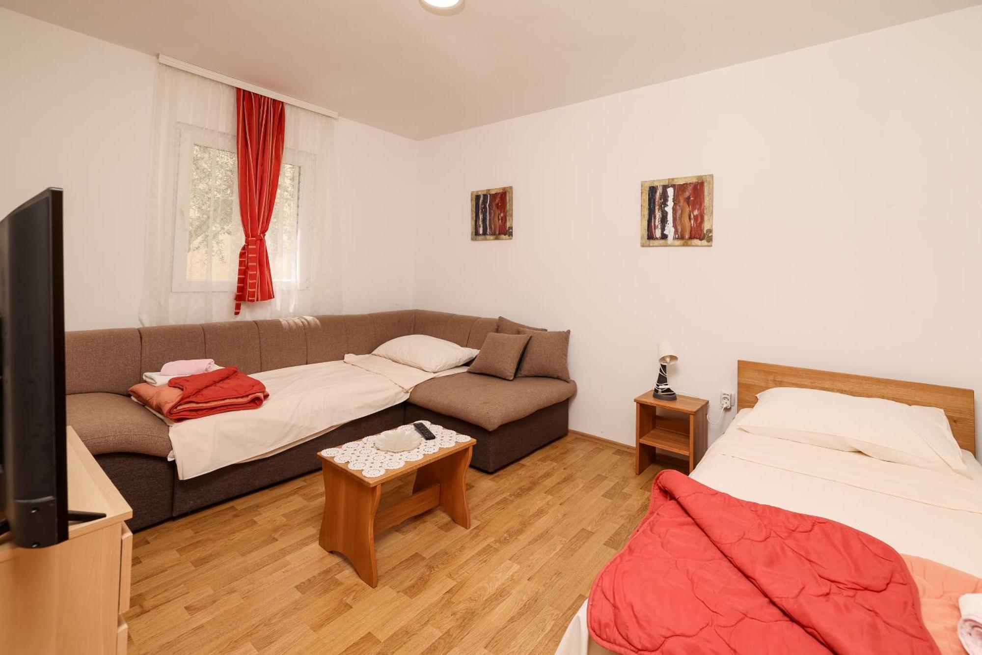 נין Apartments Kika מראה חיצוני תמונה